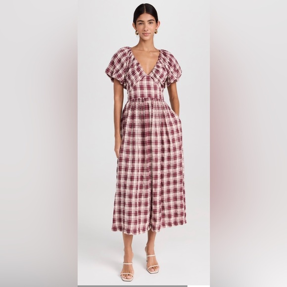 En Saison Dresses & Skirts - En Saison Burgundy and Cream Checkered Midi Dress